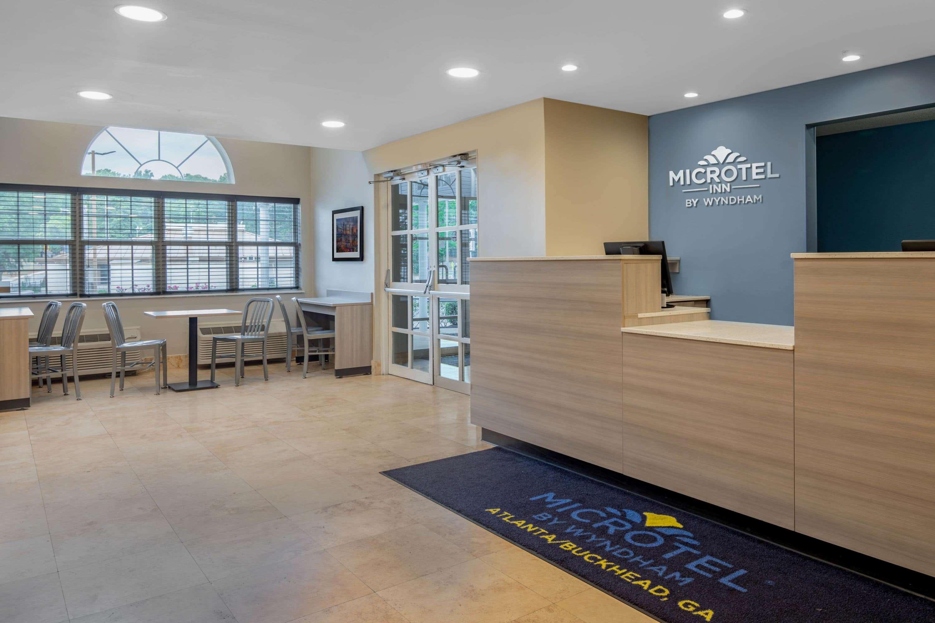 Microtel Inn & Suites By Wyndham Atlanta Buckhead Area Экстерьер фото