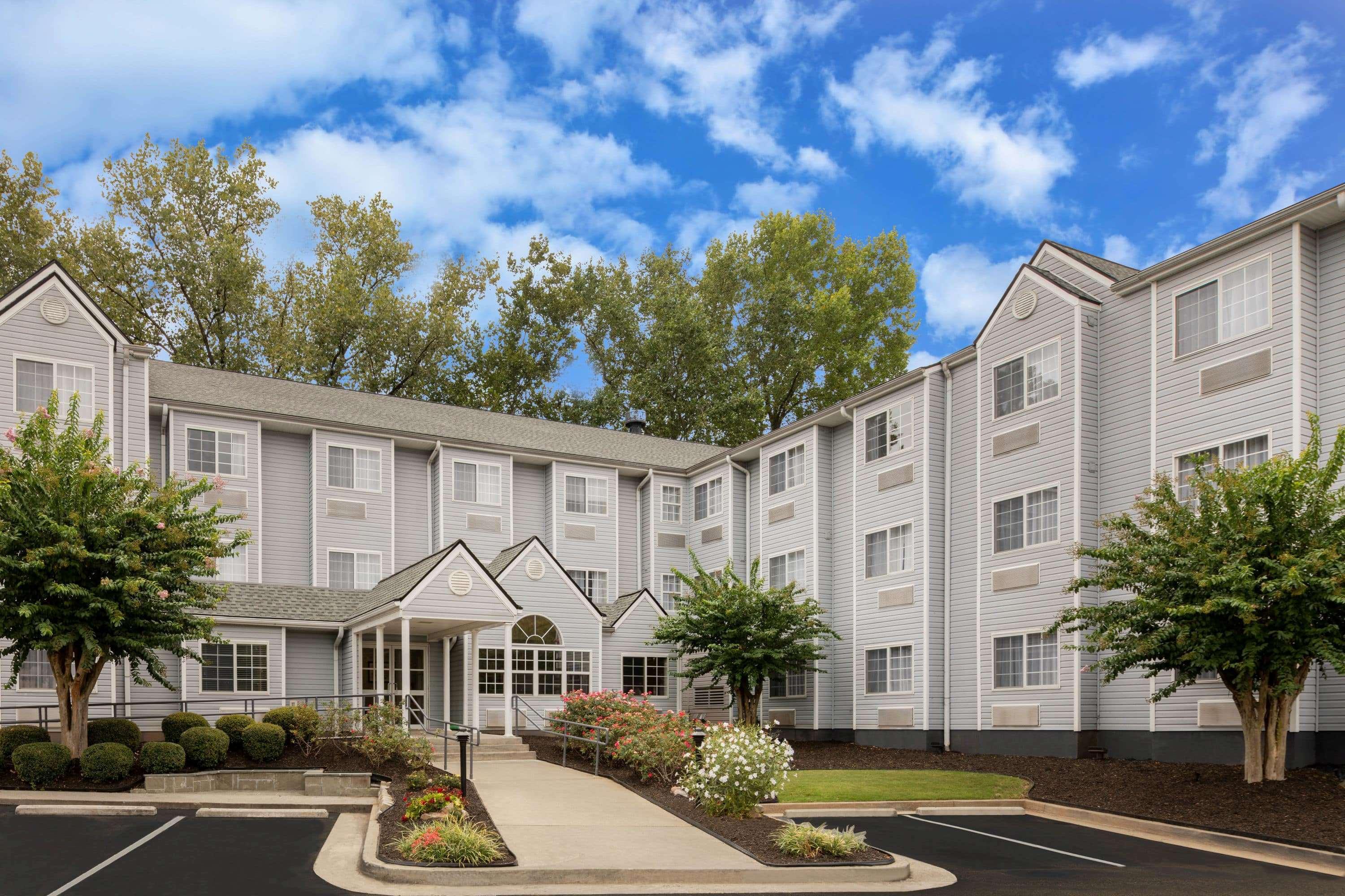 Microtel Inn & Suites By Wyndham Atlanta Buckhead Area Экстерьер фото